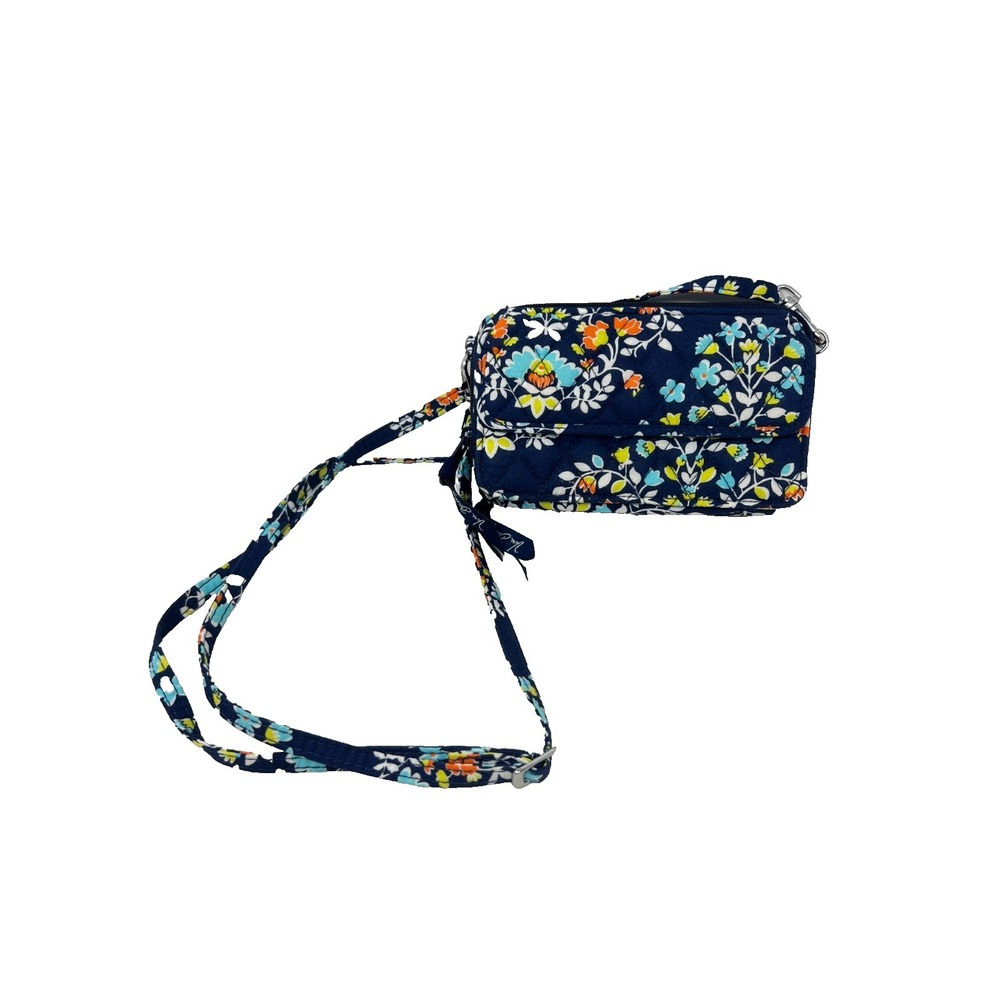 Vera‎ Bradley Crossbody Wallet Chandelier Floral Retired Pattern All In One